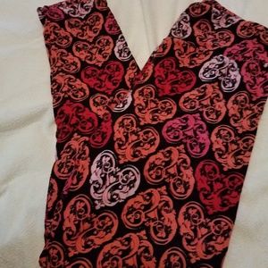 NWOT OS Lularoe heart leggings